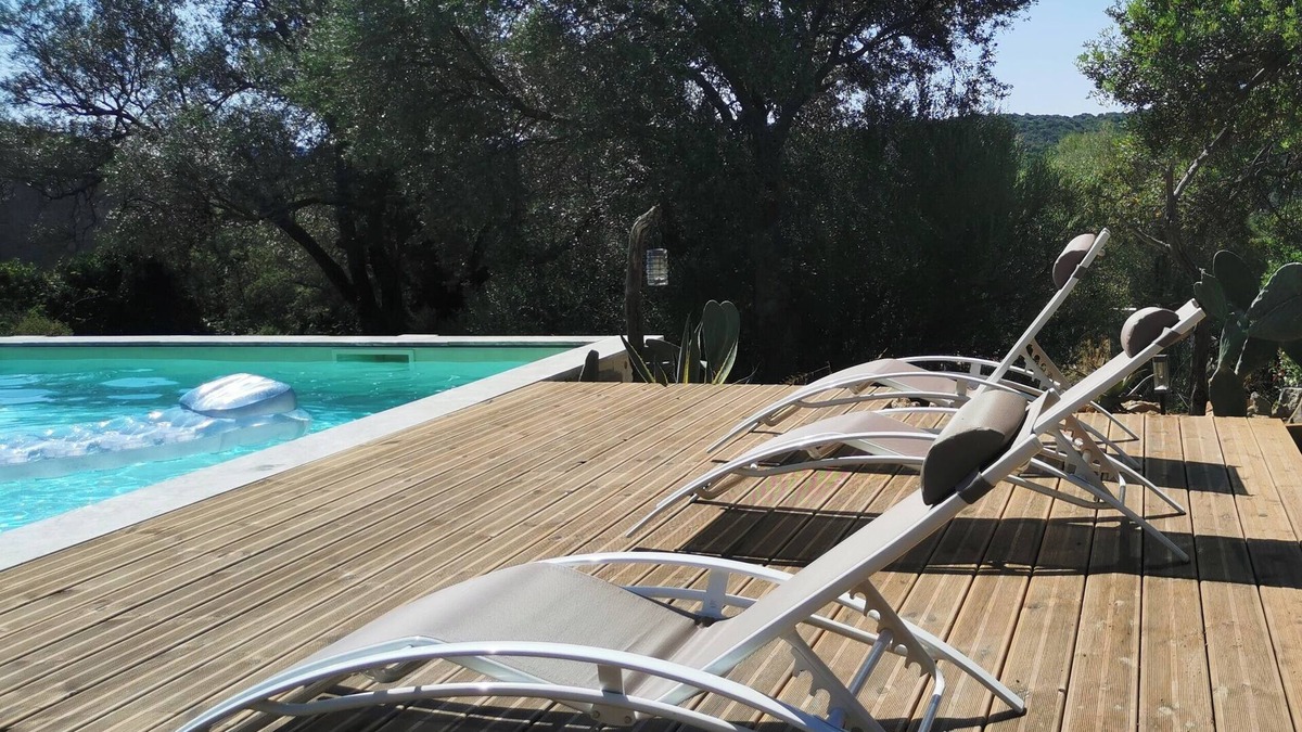 Monacia-d'Aullene Apartment | Location D'un RC de Villa à 2 kms de la Plage