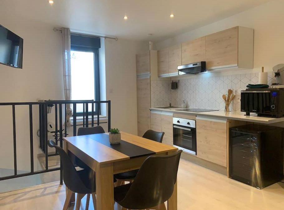 Quarante Apartment | Location de vacances à Quarante Gîte de la cave Szymczak