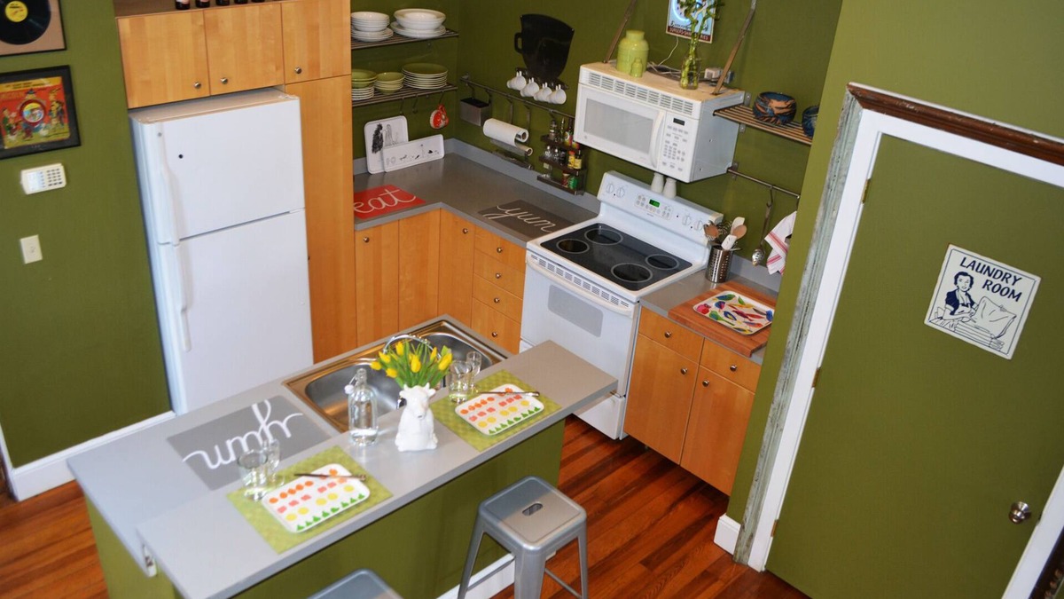 Over-the-Rhine Apartment | Location + Design OTR Save, plus free parking!
