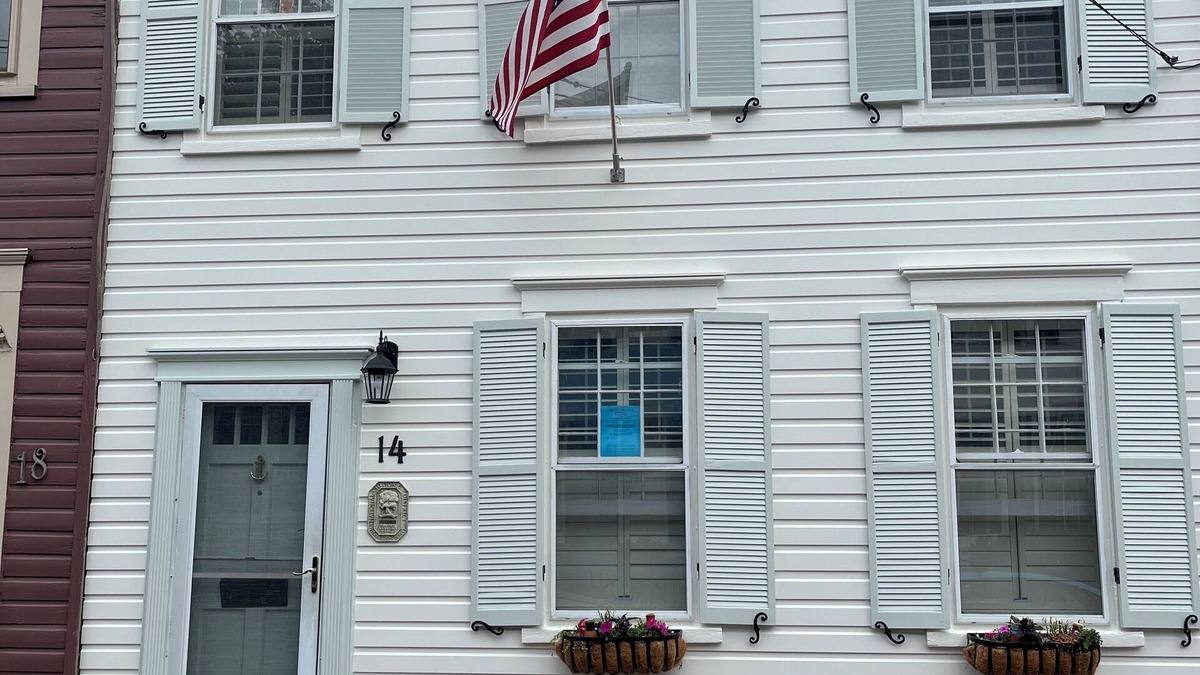 Historic District House | Location is perfect and a big bonus we have our own parking at the home!