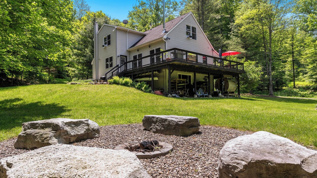Kerhonkson House | Location location location! Hike into Minnewaska and Mohonk from front door!