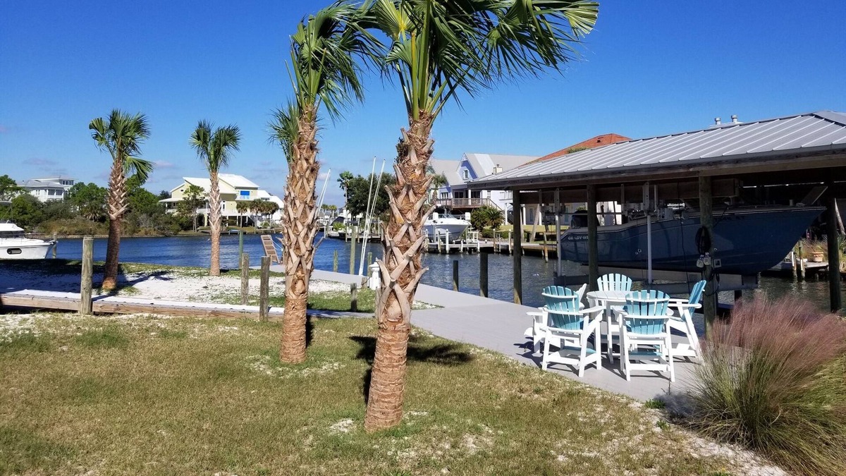 Perdido Key Coves One House | Location, location, location! Walk to the beach - dock boat in the back of house