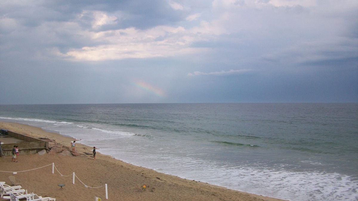 Misquamicut Condo | Location, Location, Location