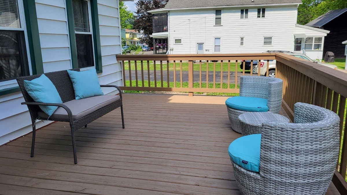 Watkins Glen House | Location, location, location! Full house steps to the Watkins Glen State Park!