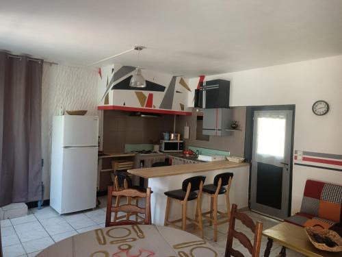 Montesquieu-des-Alberes Apartment | location saisonnière curiste