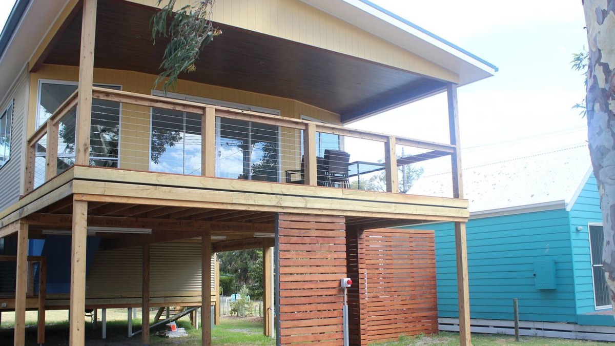 Loch Sport House | Loch Haven, 4 Lake St Loch Sport.2 min walk to Lake. Beautiful views from Deck.