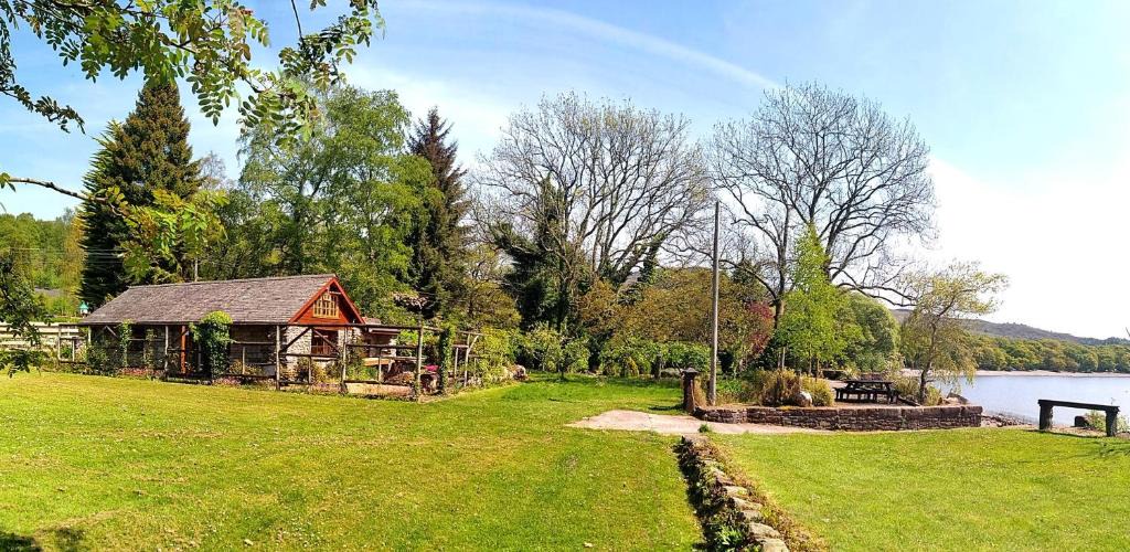 Kilcreggan House | Loch Lomond shore Boat House