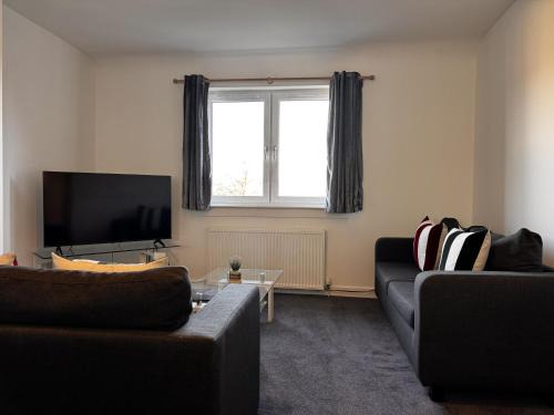 Kelty House | Loch Ore View