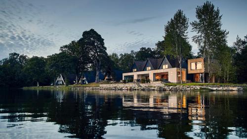 Port of Menteith Resort | Lochend Chalets