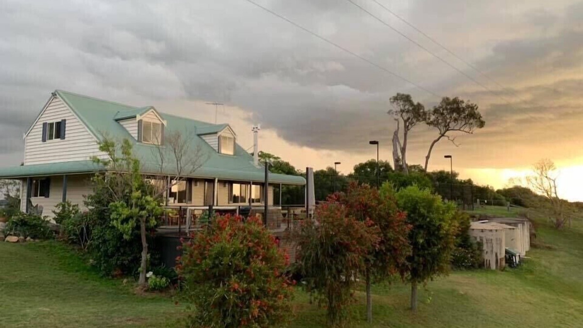 Windermere Cottage | Lochinvar Hunter Valley Cottage