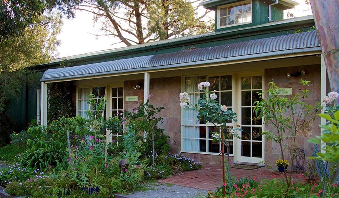 Yarra Glen Cabin | Lodge ∙ 1 bedroom ∙ 4 guests