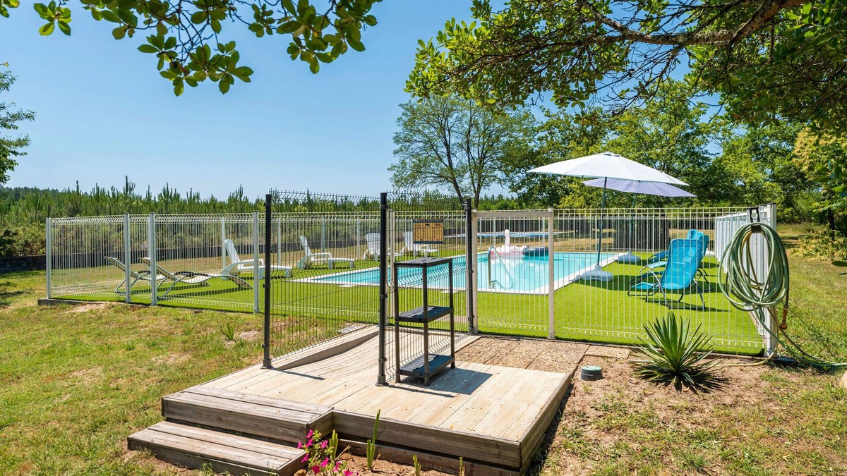 Lesperon RV Rental | 'Lodge 1' with Shared Pool, Terrace and Shared Garden