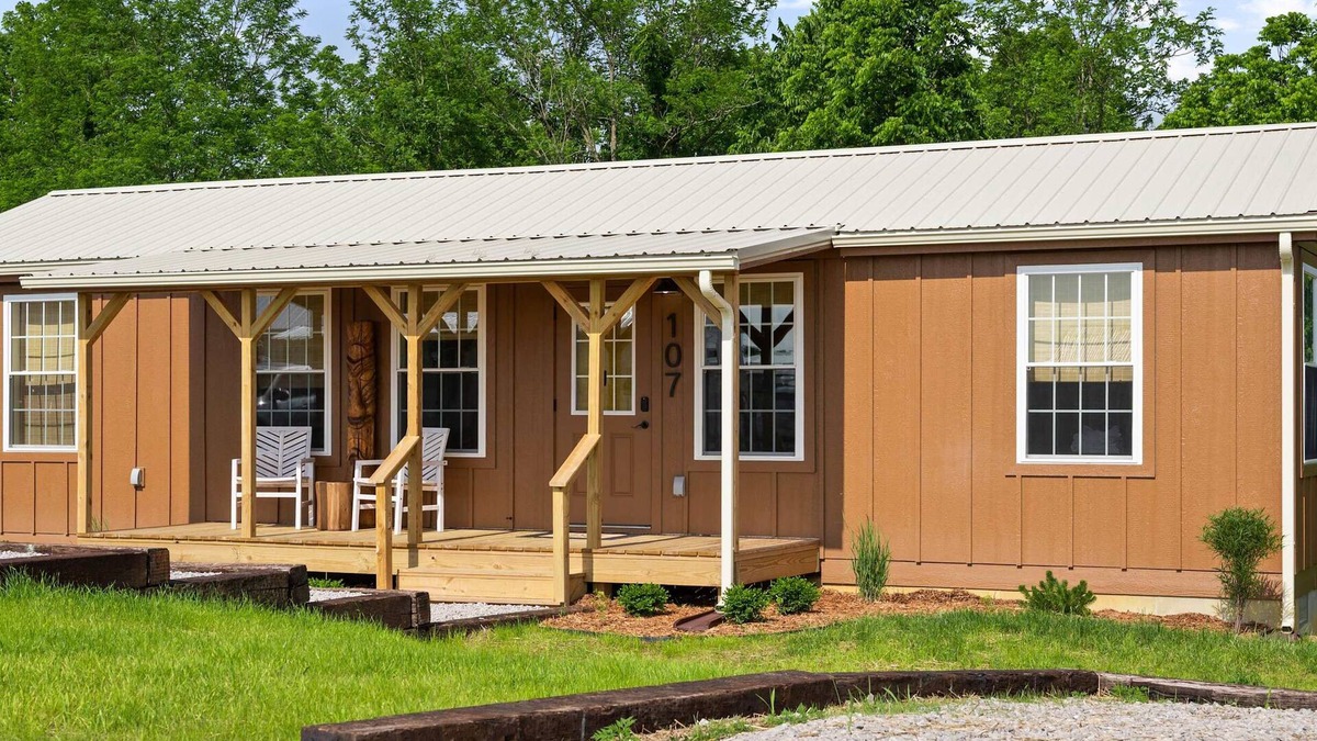 Williamstown Cabin | Lodge 107 at Eden Reserve—Safari Cabin Near Ark