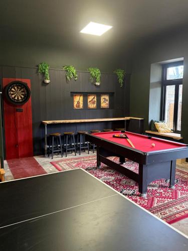 Densborn House | Lodge 1854