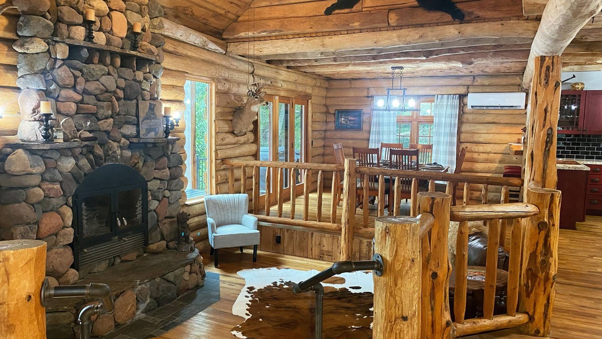 Dresser Cabin | Lodge at Lotus Lake