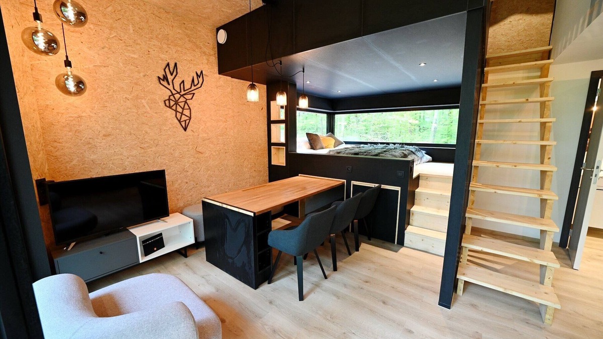 Oignies-en-Thierache House | Lodge in Oignies Forest with Eco Design