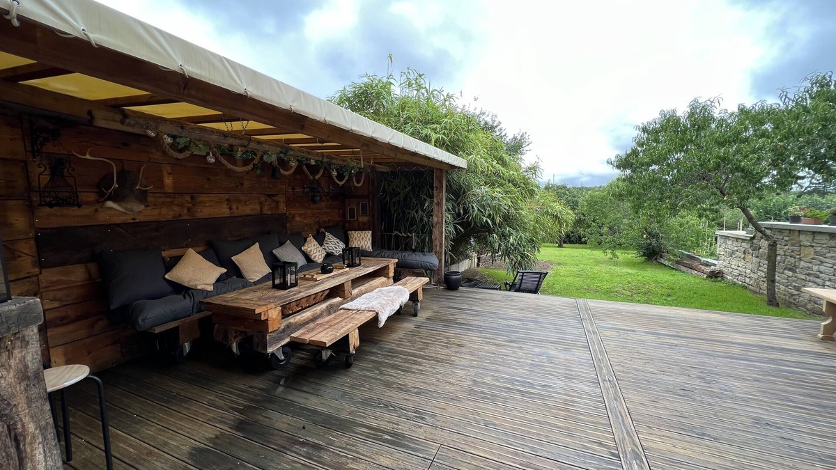 Pays Riolais Bed & Breakfast | Lodge in the Ognon valley for up to 18 people