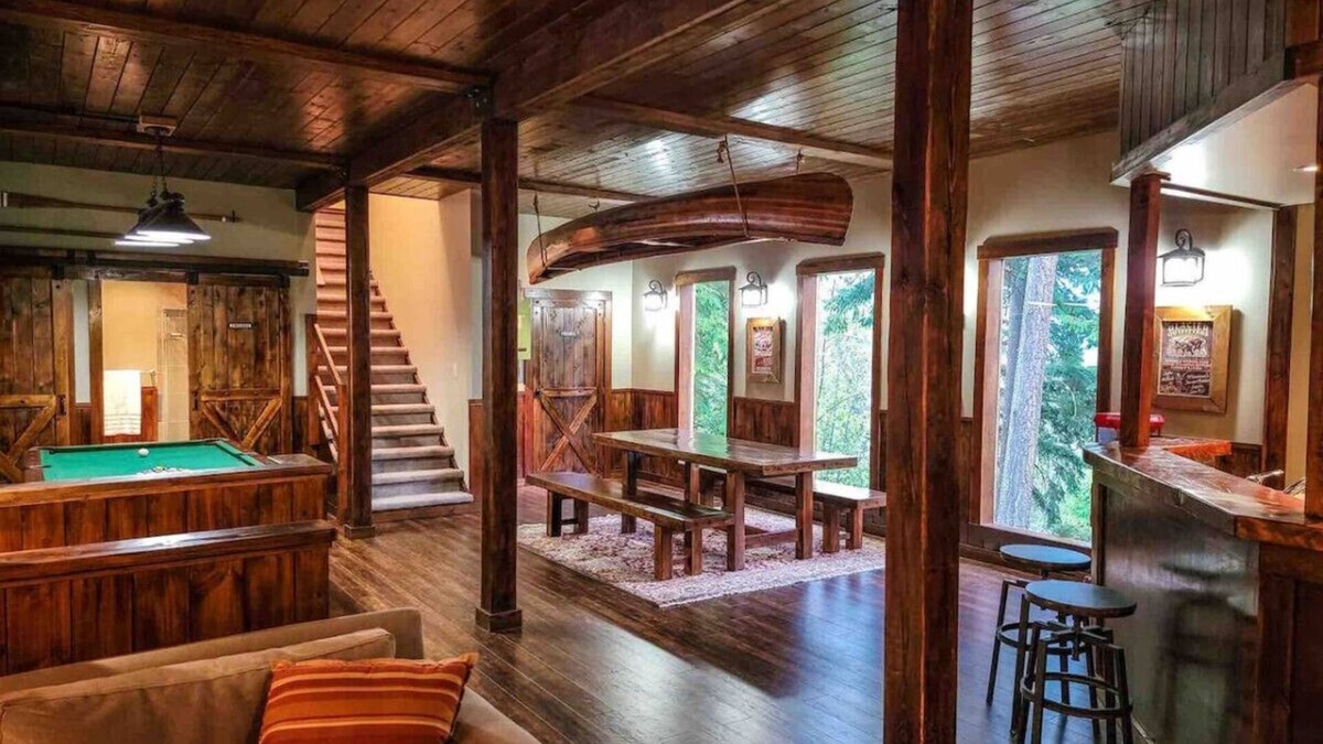 Beasley Ski Chalet | Lodge in The Woods, Nelson