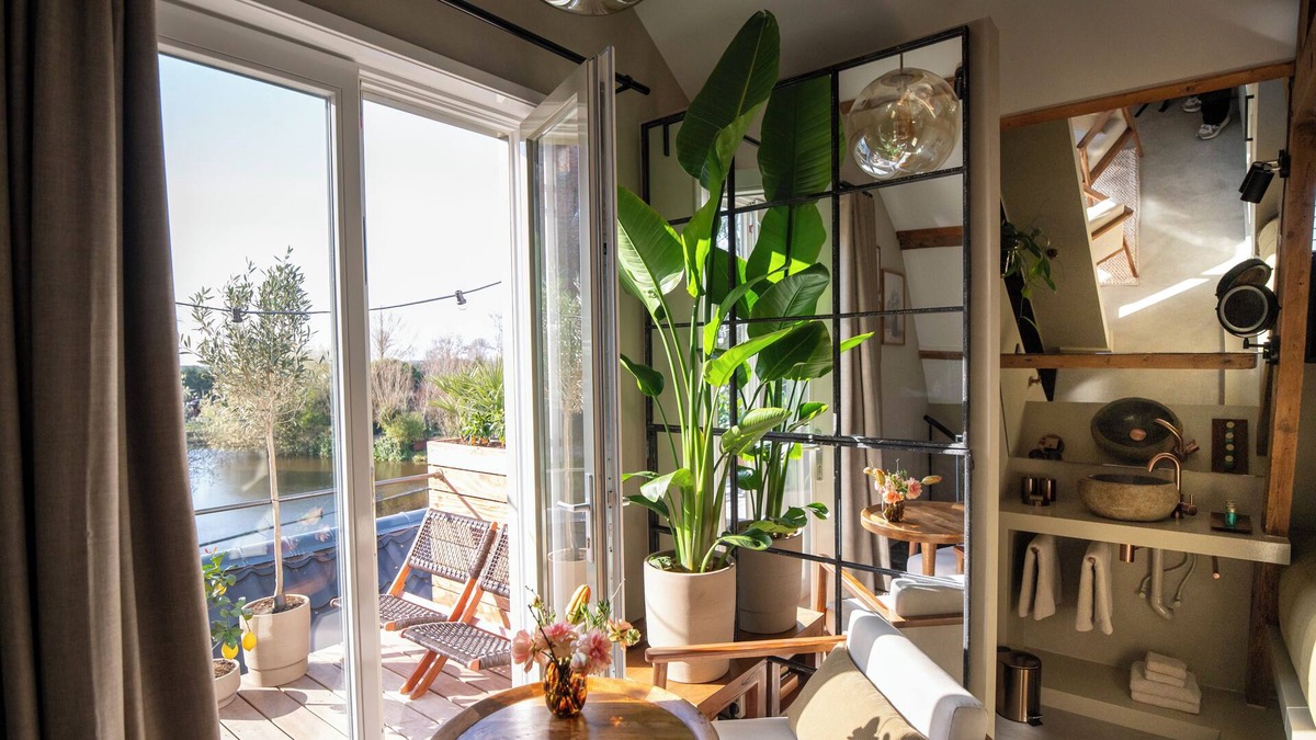 Sassenheim Bed & Breakfast | LODGE&LOFT