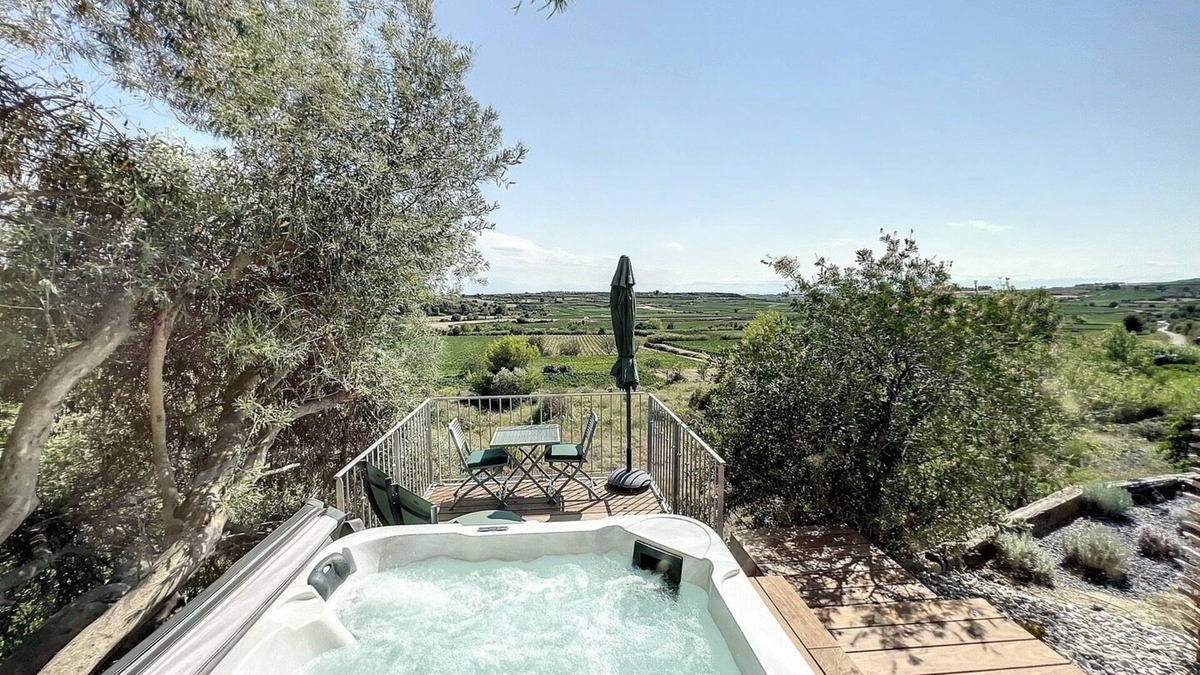 Cazouls-les-Beziers Bed & Breakfast | Lodge Paradisiaque Spa