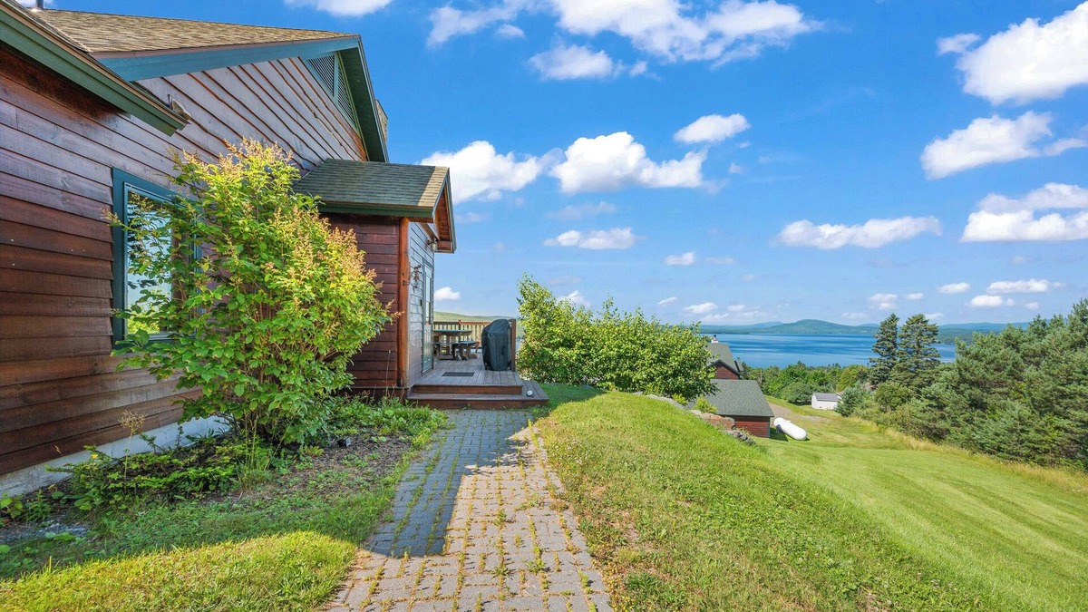 Rangeley Condo | Lodges 13 - Modern condo with great views of Rangeley Lake