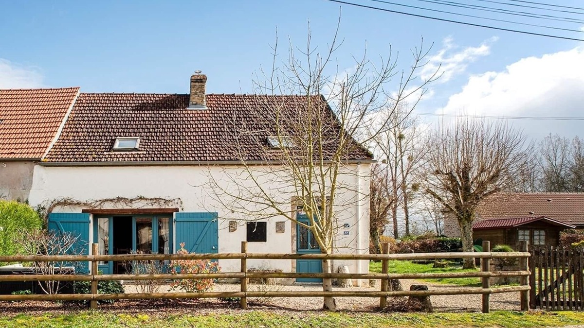 Corsaint House | Lodging in Gold Coast in the heart of Auxois