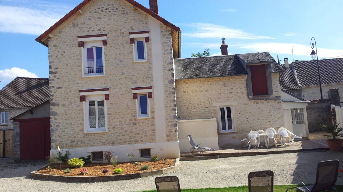 Champmotteux Cottage | Lodging "Sing to the Dawn"