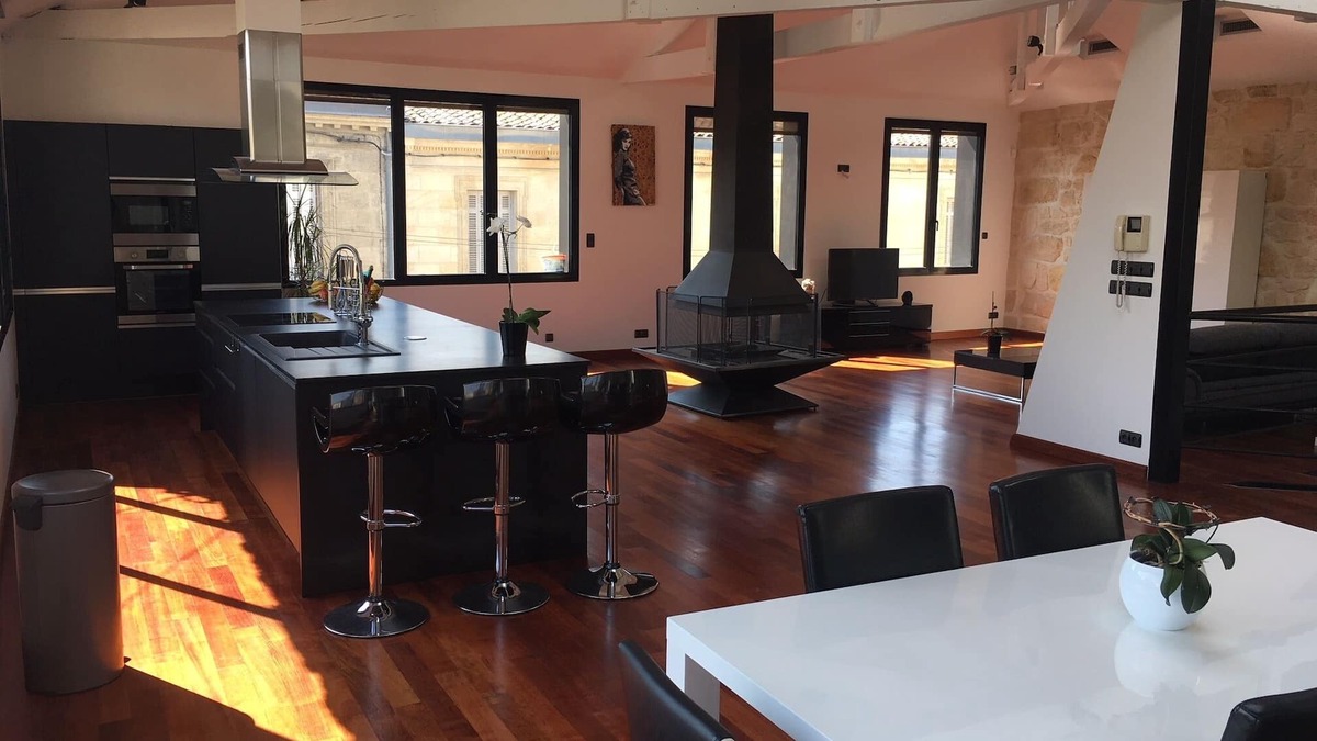Bastide Apartment | LOFT 200 m2; 4 CH; BORDEAUX CENTER
