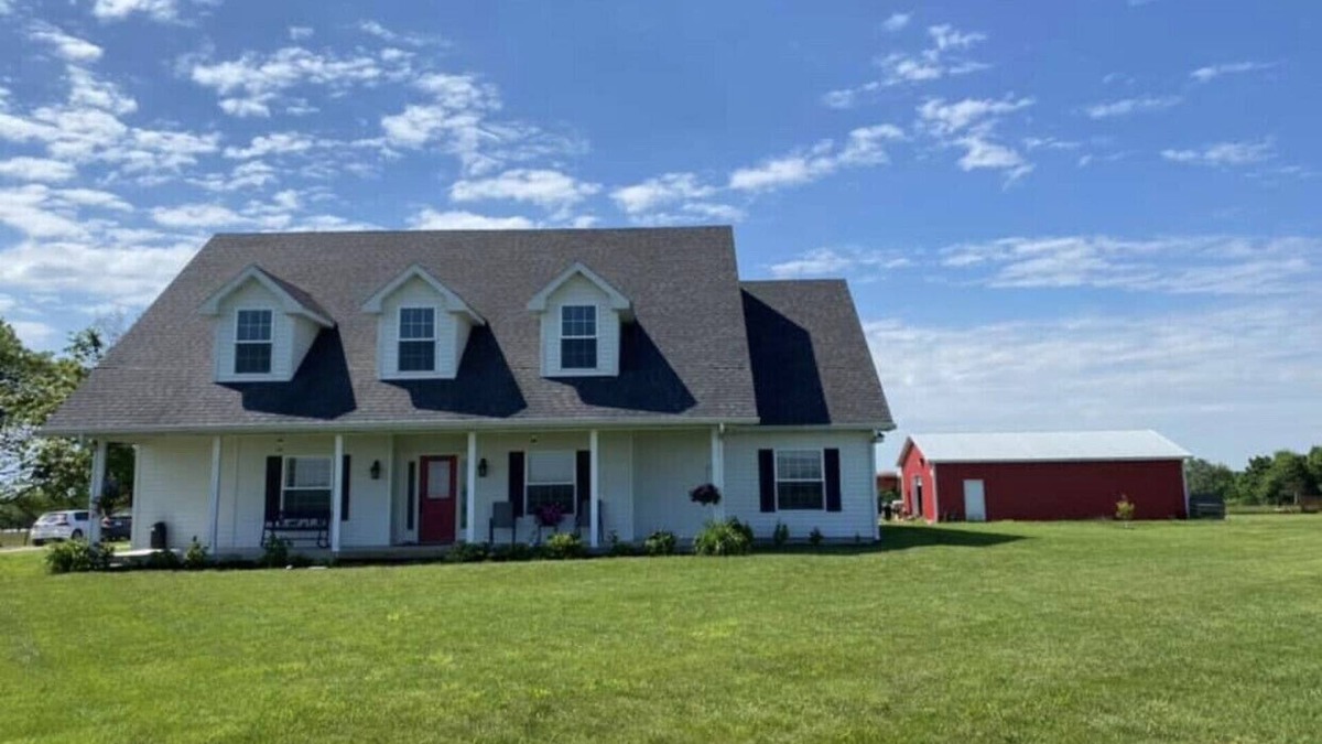 Centerville Apartment | Loft Apartment in this Rural Country Home