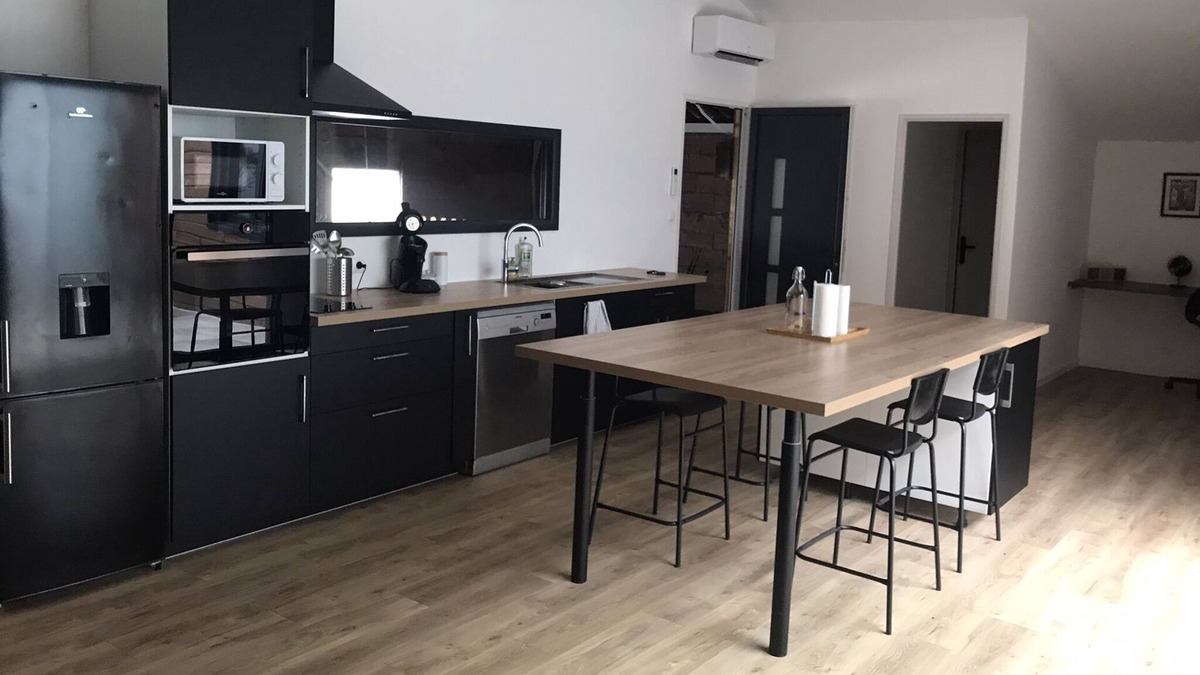Soyaux Apartment | Loft Avec Patio a 5 Minutes du Centre Ville d Angouleme
