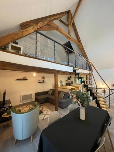 Bouleurs Apartment | Loft Chez Guillaume