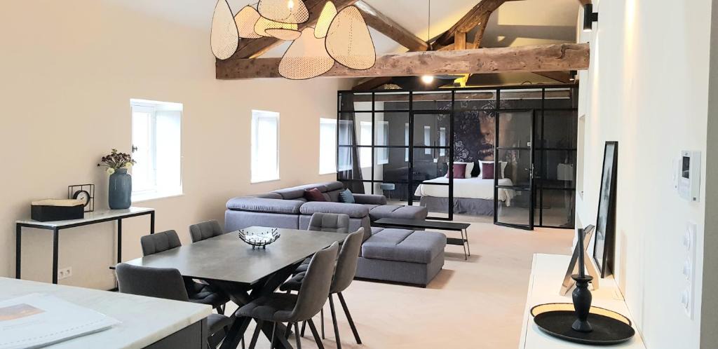 Bastide Saint-Louis Apartment | Loft Chic