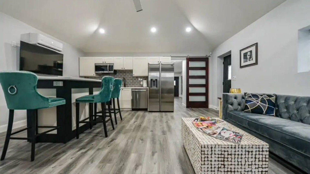 Columbus House | Loft-G/nurse's quarters