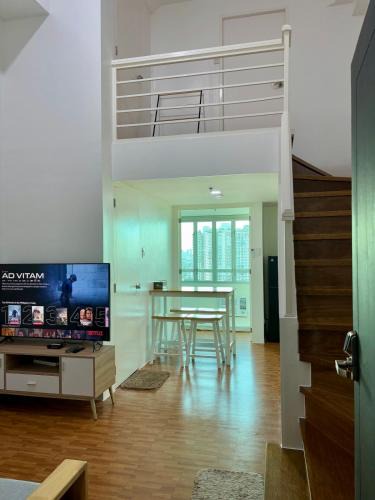 Malamig Apartment | Loft in Boni - Work friendly - Cityview - up to 8pax