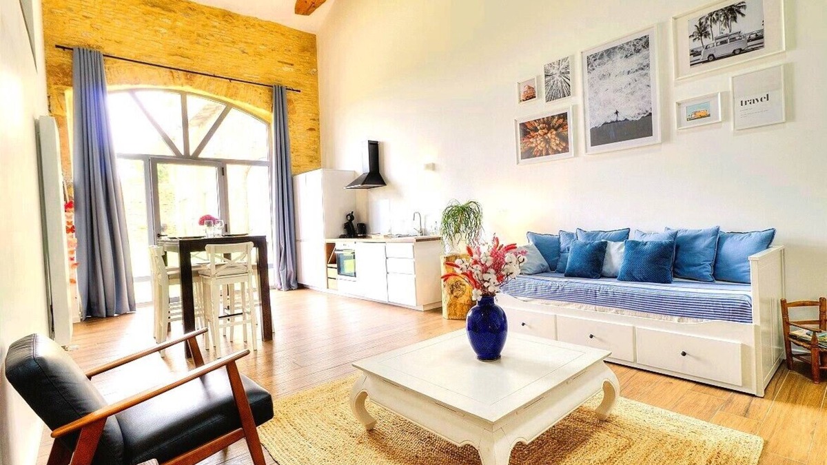 Marcy House | Loft in the heart of the vineyards in a former Chai dating from 1815
