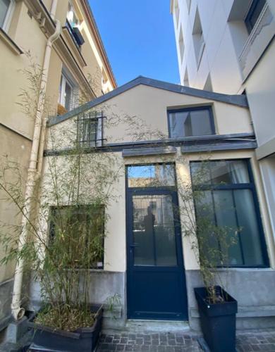 Saint-Vincent-de-Paul Apartment | Loft Maison PARIS Gare Est Nord