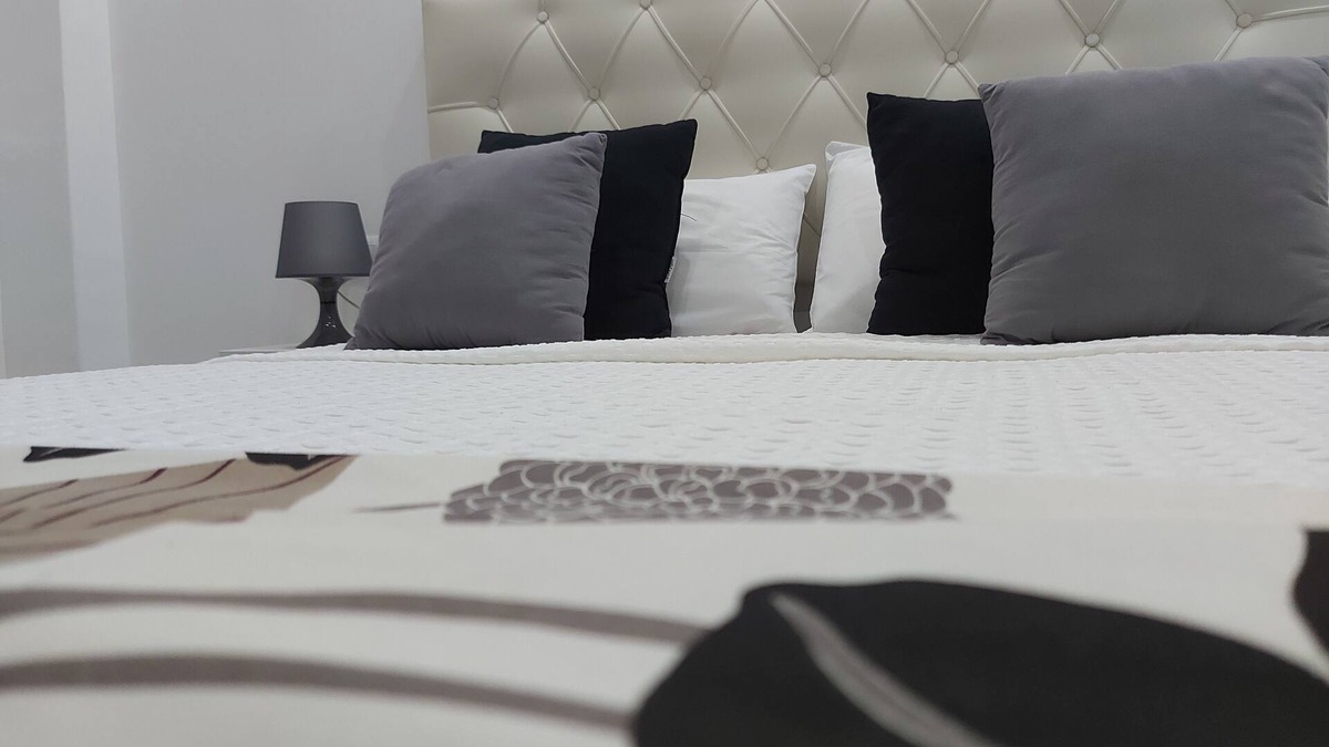 Jardin de la Abadia Apartment | Loft near the beach ¡LA BIZNAGA!