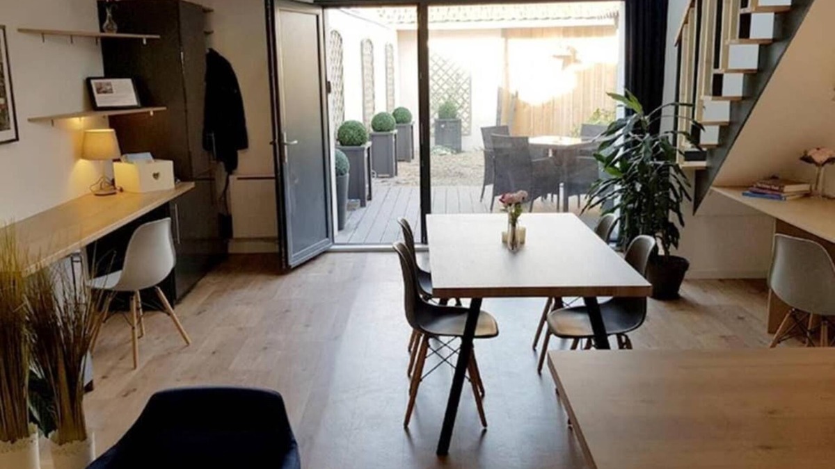 Langon Apartment | Loft renovation with private garden