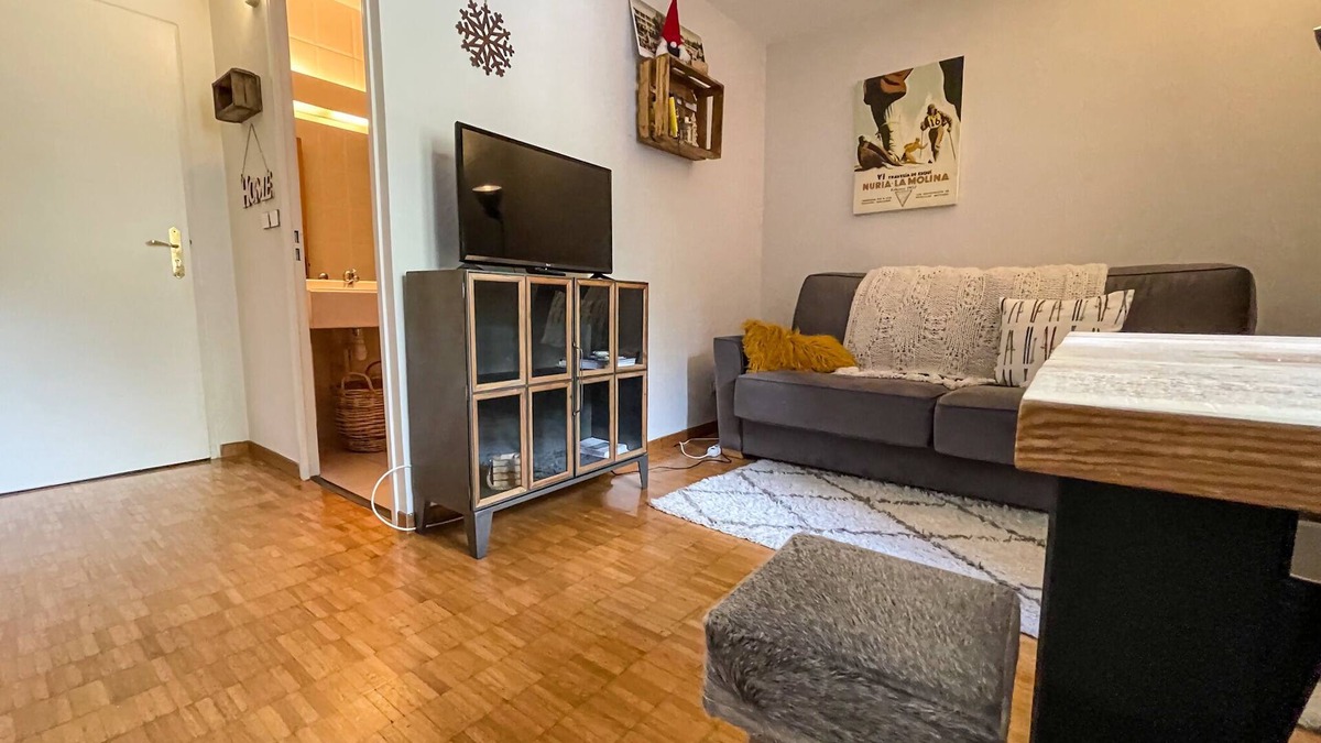 Enveitg Apartment | Loft Serenitat Montana Park