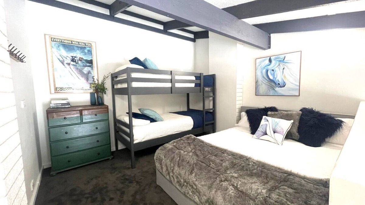 Jindabyne Apartment | Loft-style Apartment IN THE Middle OF Jindabyne - Freshly Renovated