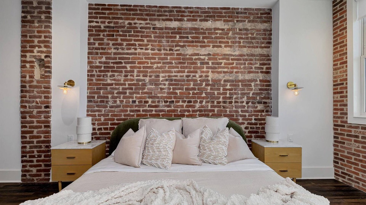 Castleberry Hill Apartment | Loft Style Spacious Lux Apt 203, sleeps 6