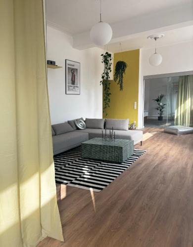Neustadt Apartment | Loft und Studio in Innenstadt am Park