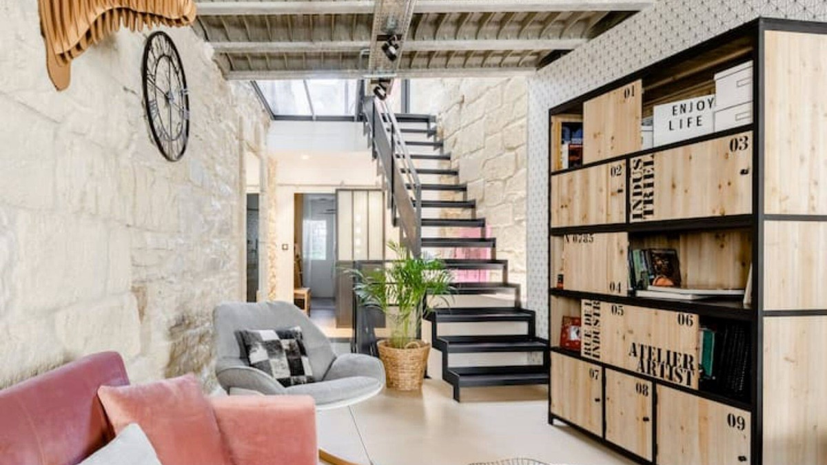 Saint-Laurent-d'Aigouze House | Loft with character and quality fittings