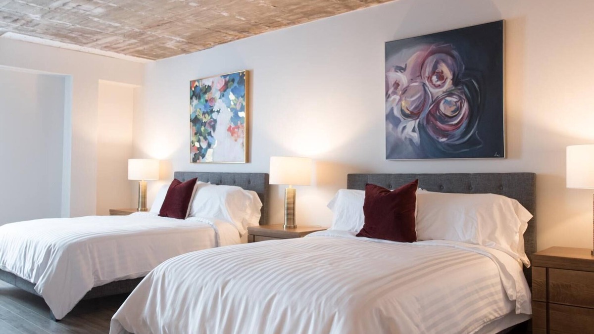 Rouyn-Noranda Apartment | Loft with two beds and a sofa bed on rue Gamble Ouest (Le Central)