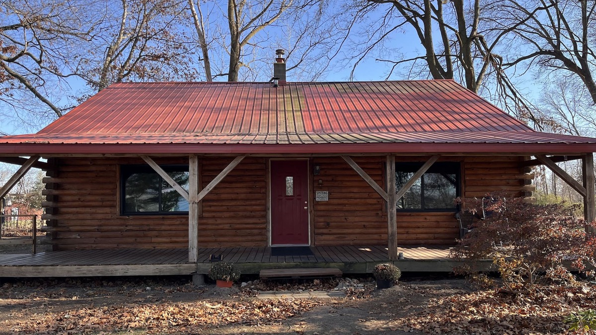 North Webster Cabin | Log Cabin By Webster Lake
