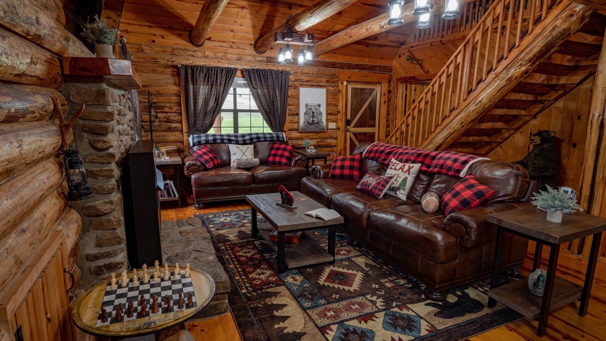Mountain Home Cabin | Log Cabin Getaway, Lakes, Rivers, Hiking, Fishing, Wi-Fi & More