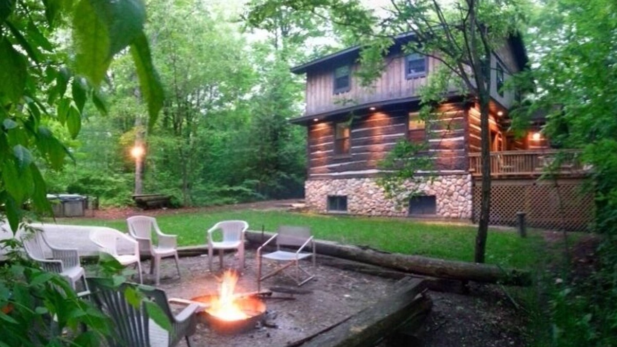 Egg Harbor Cabin | Log Cabin In Beautiful Village Of Egg Harbor ~ Outstanding Vacation Spot!