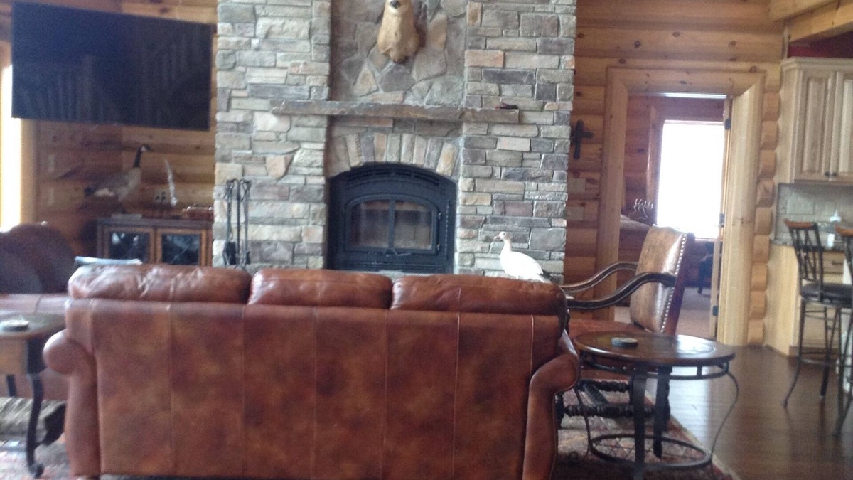 Fremont County House | Log Cabin Living and the College World Series-CWS