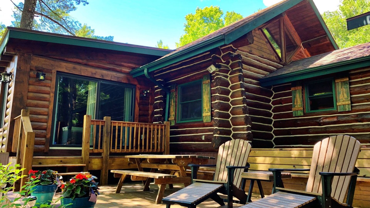 Stone Lake Cabin | Log cabin on 19 mile Long Lake, large screen porch + dock, 1 acre mature pines