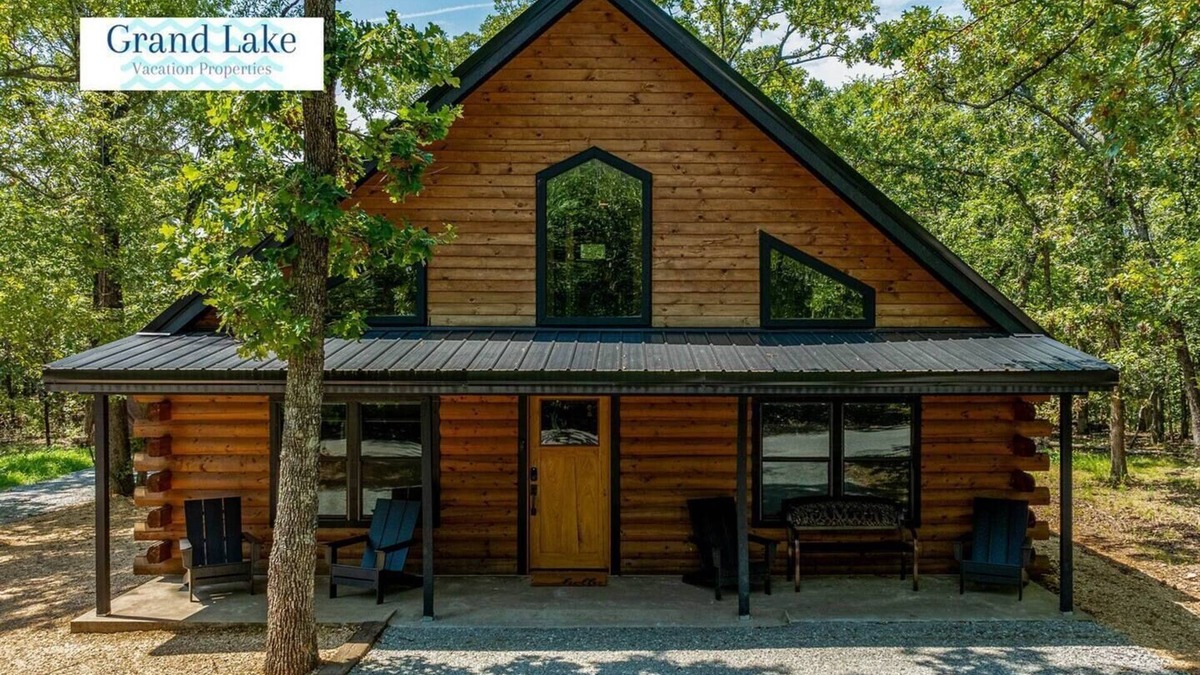 Eucha Cabin | Log Cabin on Disney - Boat ramp & dock nearby